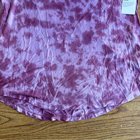 NWT Women's Tie-Dye V-Neck T Shirt Top Old Navy size L - Picture 5 of 7